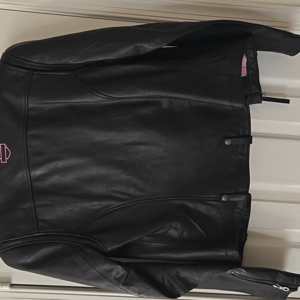 Harley-Davidson Women's Black Leather Jacket with Pink Lining - Picture 3 of 6